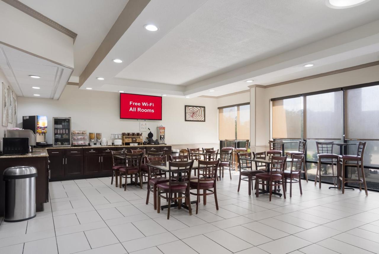 Red Roof Inn & Suites Jacksonville, Nc Экстерьер фото